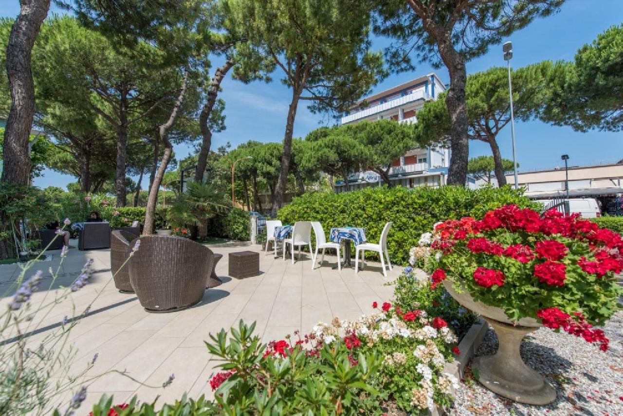 Hotel Palladio B&B Cervia Buitenkant foto